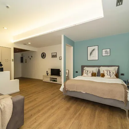 Apartment Petali Blu -appartamento Privato Con Parcheggio *