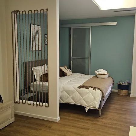 Petali Blu -appartamento Privato Con Parcheggio