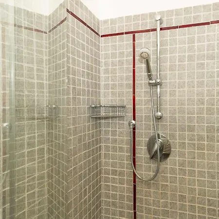 Apartment Petali Blu -appartamento Privato Con Parcheggio *